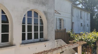 Immeuble de 1 200 m² à Luppé-Violles (32110)