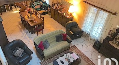 House 5 rooms of 164 m² in Saint-Martin-de-Laye (33910)