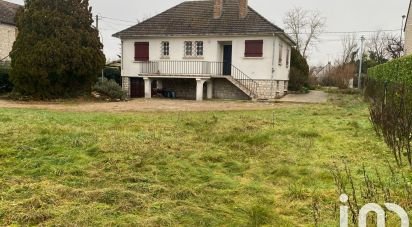 House 4 rooms of 70 m² in Saint-Pierre-lès-Nemours (77140)