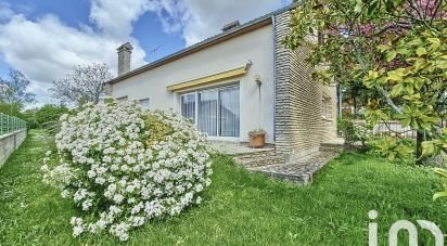 House 6 rooms of 155 m² in Misy-sur-Yonne (77130)