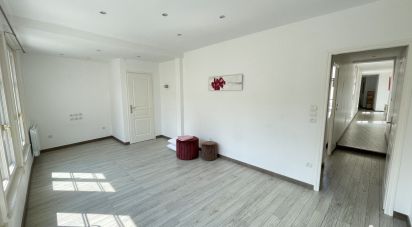 Appartement 4 pièces de 109 m² à Châlons-en-Champagne (51000)