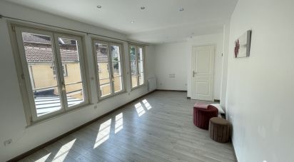 Apartment 4 rooms of 109 m² in Châlons-en-Champagne (51000)