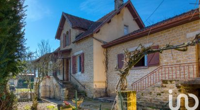 Maison 5 pièces de 142 m² à Vitrac (24200)