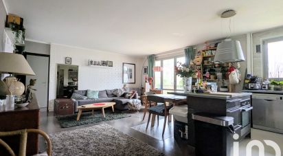 Apartment 3 rooms of 73 m² in Chaville (92370)