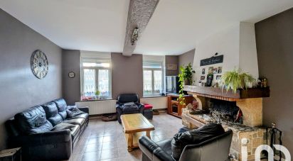 Maison 7 pièces de 250 m² à Pont-sur-Sambre (59138)