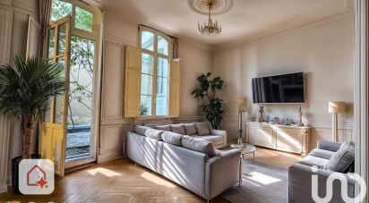 Appartement 3 pièces de 86 m² à Bordeaux (33000)