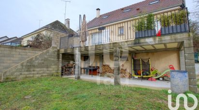 House 6 rooms of 104 m² in Estouy (45300)