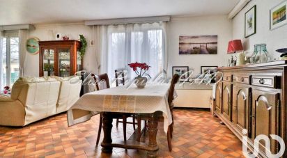 Traditional house 7 rooms of 160 m² in Conflans-Sainte-Honorine (78700)