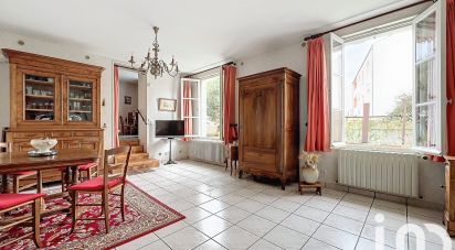 Traditional house 4 rooms of 125 m² in La Rochelle (17000)