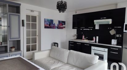 Apartment 2 rooms of 30 m² in Avon (77210)