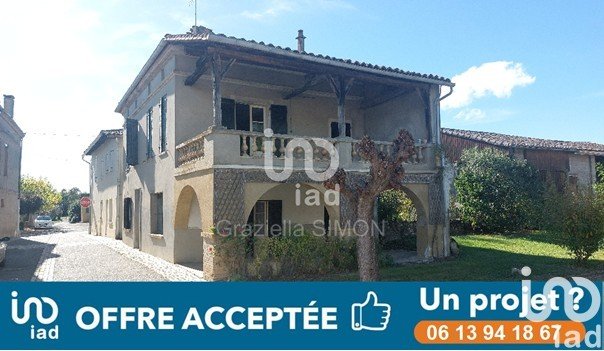 Village house 4 rooms of 111 m² in Comberouger (82600)