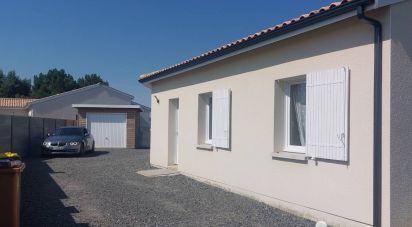 House 5 rooms of 108 m² in Blaye (33390)