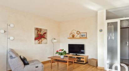 Apartment 4 rooms of 107 m² in Chambéry (73000)