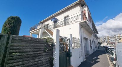 Building in Béziers (34500) of 430 m²