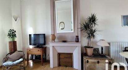 Apartment 2 rooms of 45 m² in Hyères (83400)