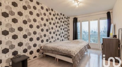 Apartment 3 rooms of 72 m² in Maurepas (78310)