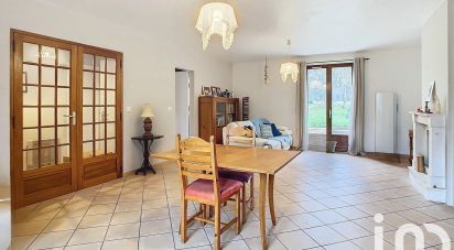 House 8 rooms of 137 m² in Sucé-sur-Erdre (44240)