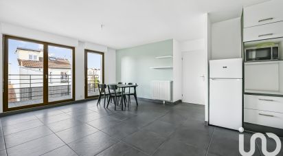 Appartement 3 pièces de 62 m² à Montreuil (93100)