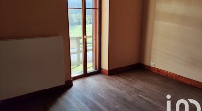 Maison 3 pièces de 91 m² à Curgy (71400)