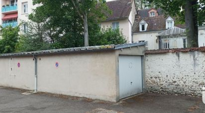 Parking/garage/box de 13 m² à Dreux (28100)