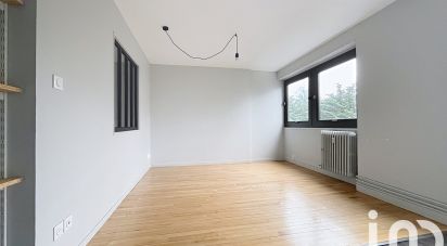 Appartement 3 pièces de 52 m² à Saint-Étienne (42100)