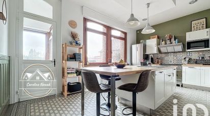 Maison 7 pièces de 230 m² à Pernes (62550)