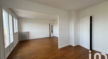 Apartment 3 rooms of 71 m² in Lapalisse (03120)