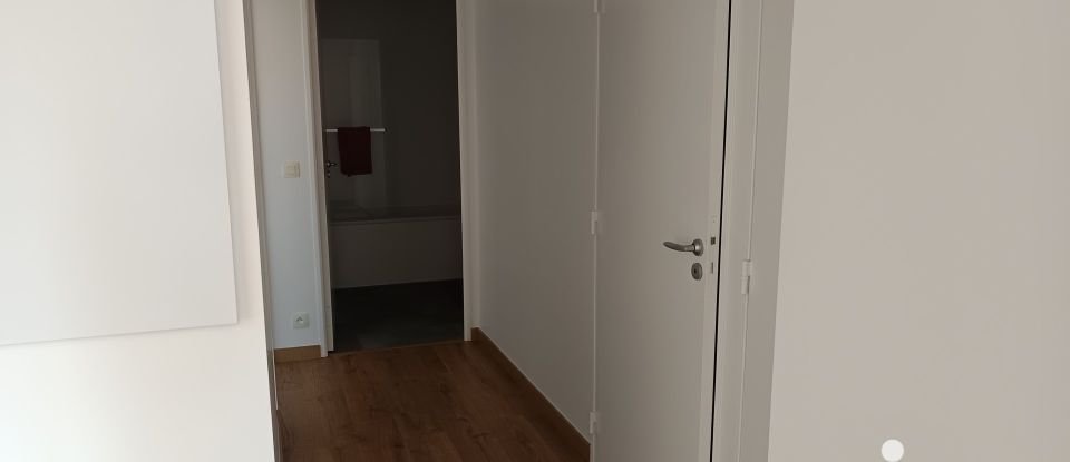 Appartement 3 pièces de 61 m² à Locminé (56500)