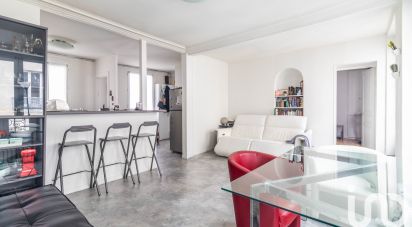 Appartement 4 pièces de 81 m² à Paris (75003)