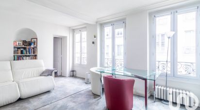 Appartement 4 pièces de 81 m² à Paris (75003)