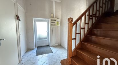 Town house 7 rooms of 175 m² in Jonzac (17500)