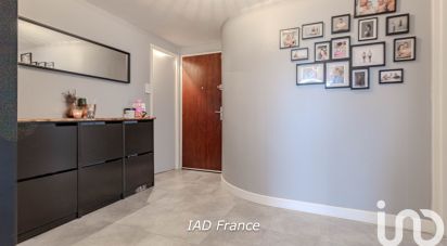 Apartment 5 rooms of 102 m² in Élancourt (78990)