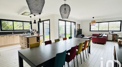 Maison 9 pièces de 165 m² à Saint-Herblain (44800)