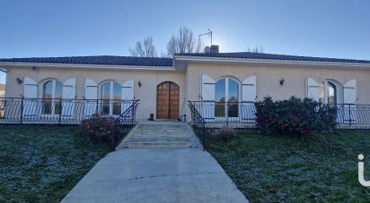 House 7 rooms of 154 m² in Blanquefort (33290)