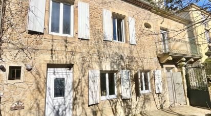 Building in Sarlat-la-Canéda (24200) of 140 m²