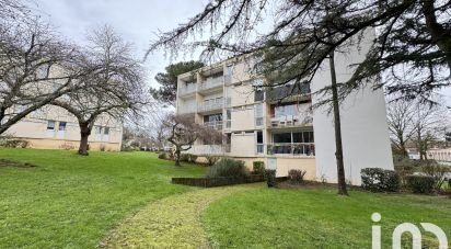 Apartment 3 rooms of 69 m² in Nantes (44300)