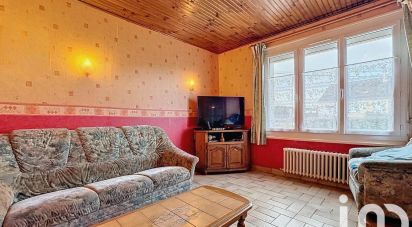 Village house 7 rooms of 165 m² in Canteloup (50330)