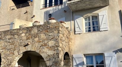 House 6 rooms of 97 m² in Grimaud (83310)