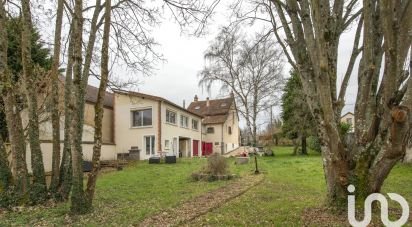 Maison 9 pièces de 140 m² à Thoury-Férottes (77940)