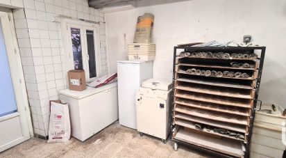 Bakery of 70 m² in Pinet (34850)