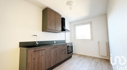 Appartement 3 pièces de 71 m² à Saint-Étienne (42100)