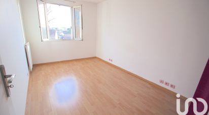 Apartment 3 rooms of 69 m² in Saint-Michel-sur-Orge (91240)