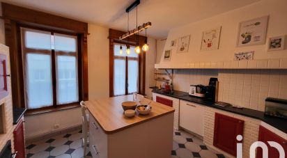 House 8 rooms of 187 m² in Saint-Martin-Boulogne (62280)