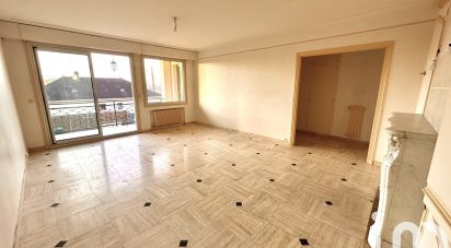 Apartment 4 rooms of 88 m² in Cachan (94230)