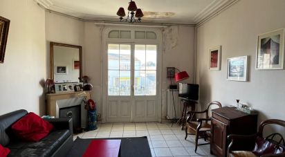 House 10 rooms of 175 m² in Royan (17200)