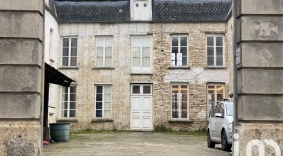 Maison 10 pièces de 350 m² à Étampes (91150)