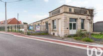 Immeuble de 160 m² à La Chapelle-d'Armentières (59930)