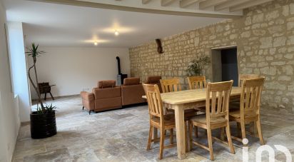 Longère 7 pièces de 174 m² à Saint-Nicolas-de-Bourgueil (37140)