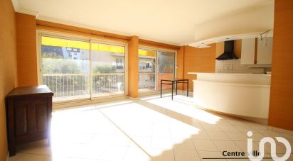 Appartement 4 pièces de 85 m² à Pau (64000)