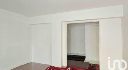 Apartment 3 rooms of 70 m² in Saint-Étienne (42000)